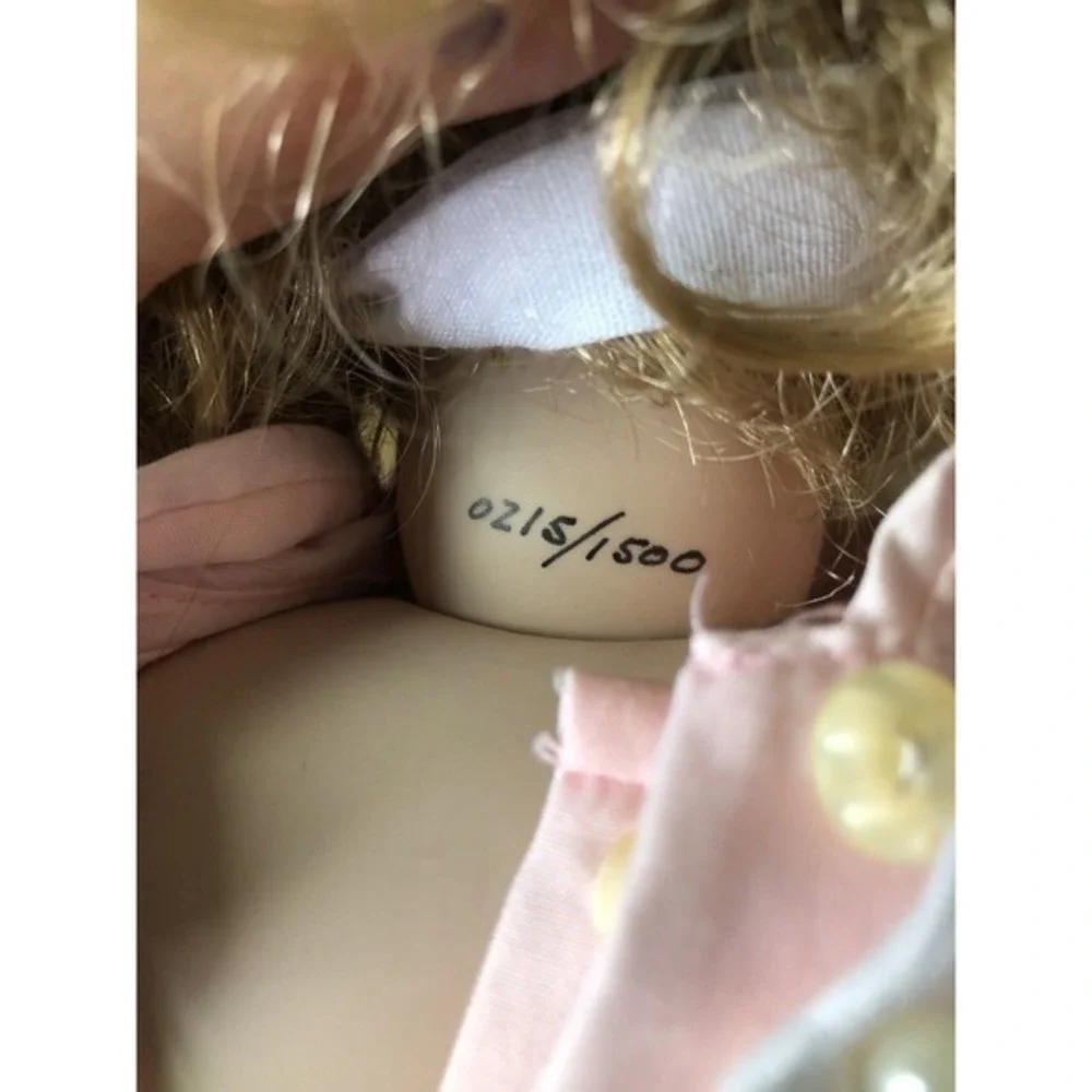 Porcelain Doll by Margitt‎ Dassen 19